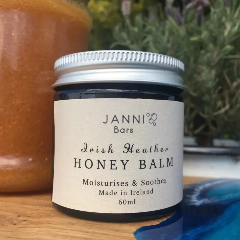 Janni Bars Honey Balm fuktgivande antioxidantbalsam 60ml.